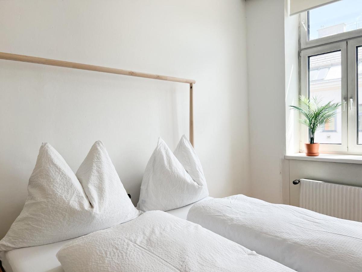 Central Apartment Next To Belvedere Castle Vienna Esterno foto